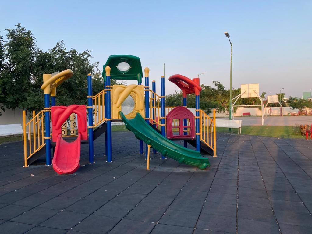 Вилла Casa Vacacional Familiar Наранхо Экстерьер фото